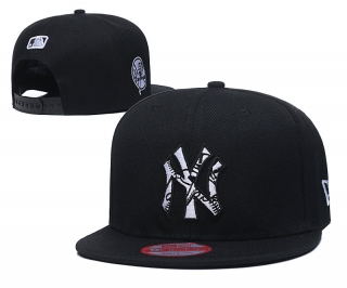 MLB New York Yankees Snapback Cap 62277