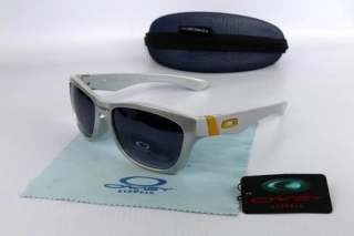 OKLEY Sunglasses 69480