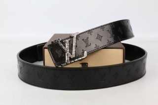 LV AAA Belts 86947