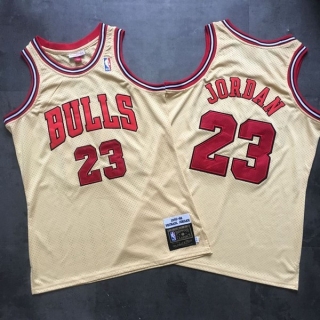 Mitchell & Ness Chicago Bulls 23# Jordan 95-96 Special Edition Gold NBA Densely Embroideried 112258