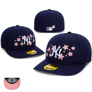 New York Yankees MLB 59FIFTY Curved Fitted Hats 117785